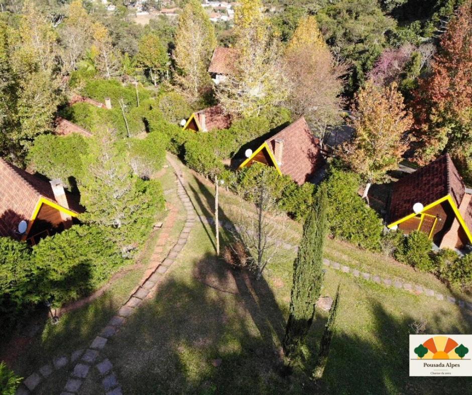 Pousada Alpes Santo Antônio do Pinhal 外观 照片